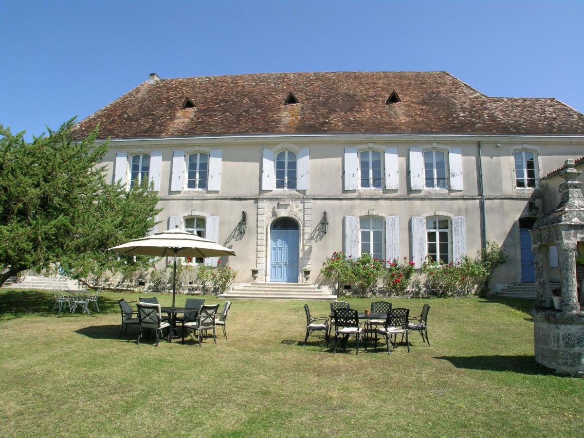 Chateau Du Bourbet Cherval Eksteriør billede